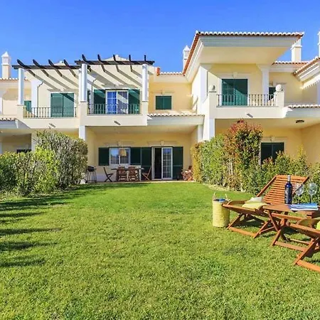 Sleeps 5 With Pool Air Con And Wifi Villa *